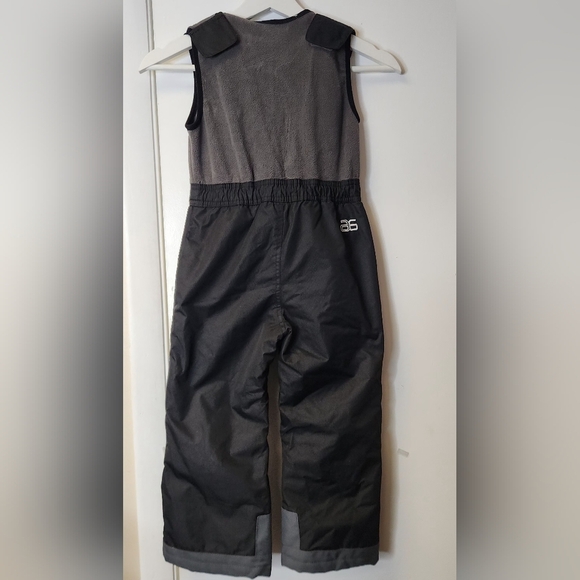 Arctix Kid's Limitless Bib Overalls In Black And Grey Size 5T - Picture 3 of 16